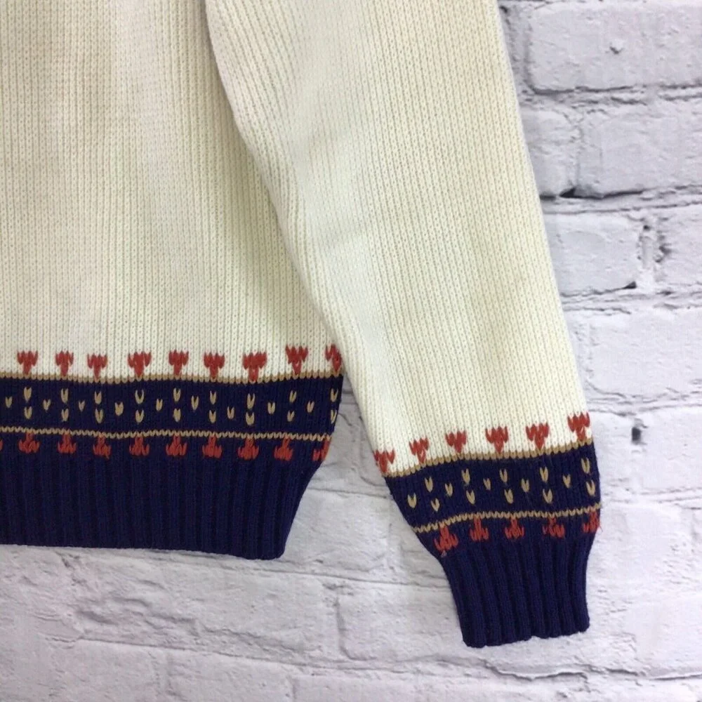 JC Penney Vintage Sweater 70's Nordic Knit Mens Sz‎ L Large Flaw Small Hole